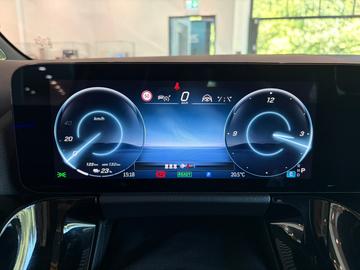 2025 Mercedes-BENZ EQA 缩略图 31