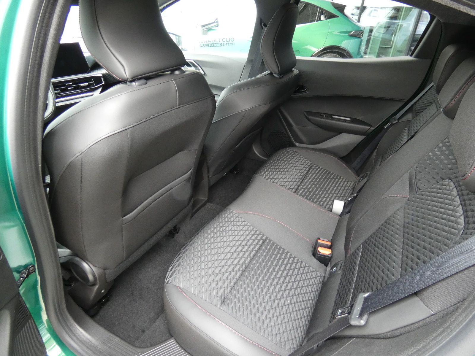 Renault Clio - Bild 11