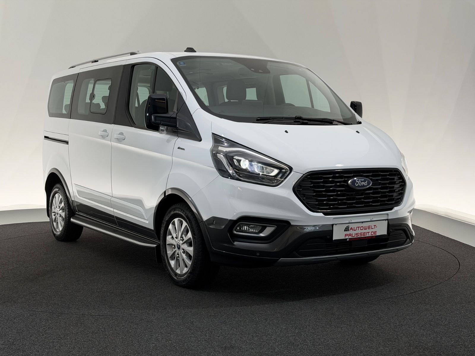 Gebrauchtwagen Ford Tourneo Tourneo Custom 2.0 TDCi*ACTIVE*XENON-TEMPO-APP in Horb am Neckar