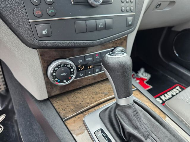 MERCEDES-BENZ C 200 — Foto 19