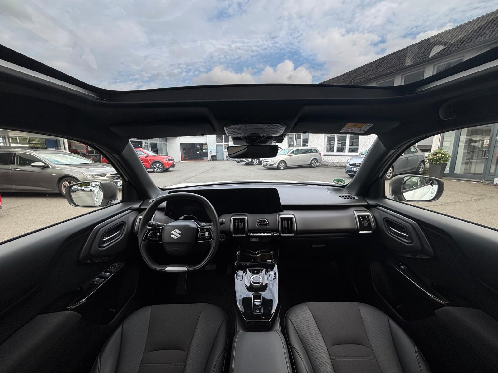 Suzuki e Vitara Comfort+ /360' Kamera/Panorama/LED