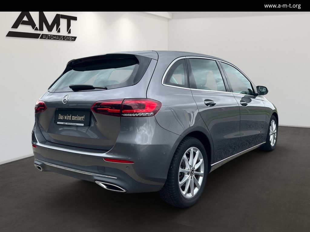 MERCEDES-BENZ B 200