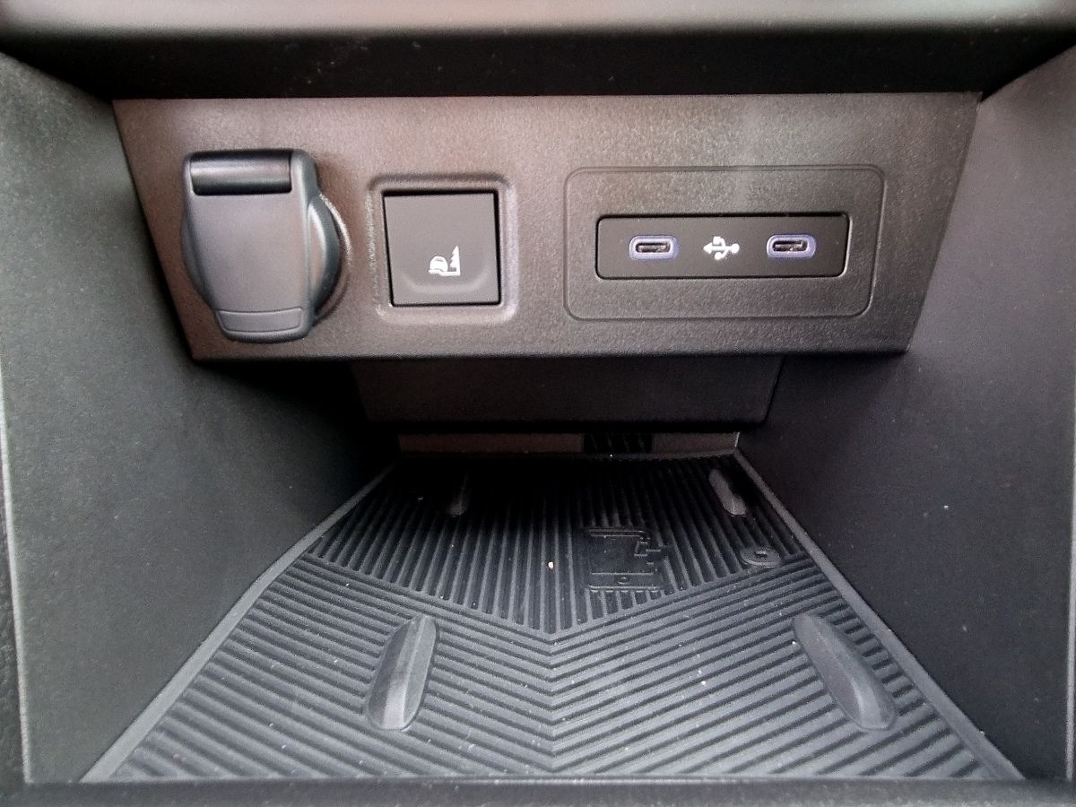 Fahrzeugabbildung Dacia Jogger Extreme TCe 110