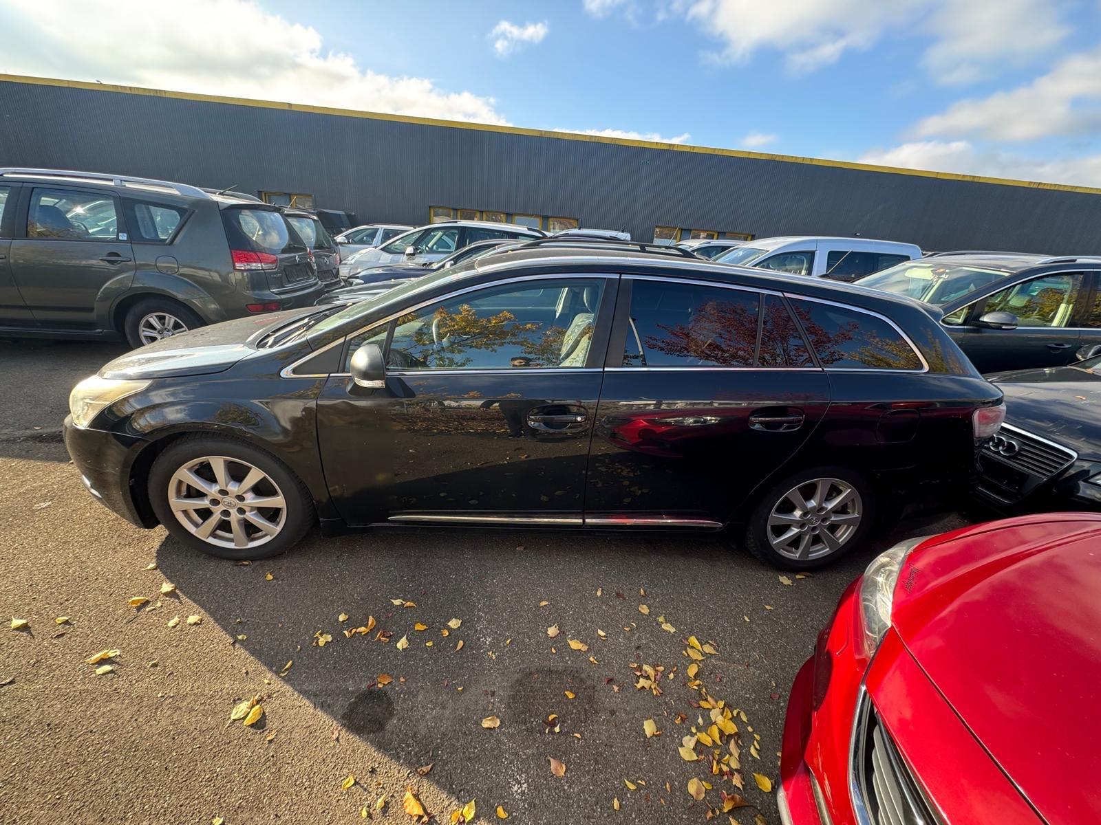 Toyota Avensis 2009 — двигун 2.231 cm³, 150 HP (110kW)