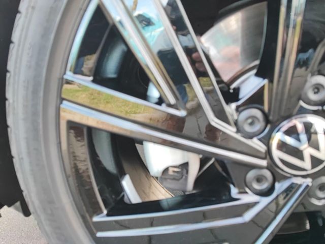 Golf 8 VIII R-Line 4Motion 2.0 TSI