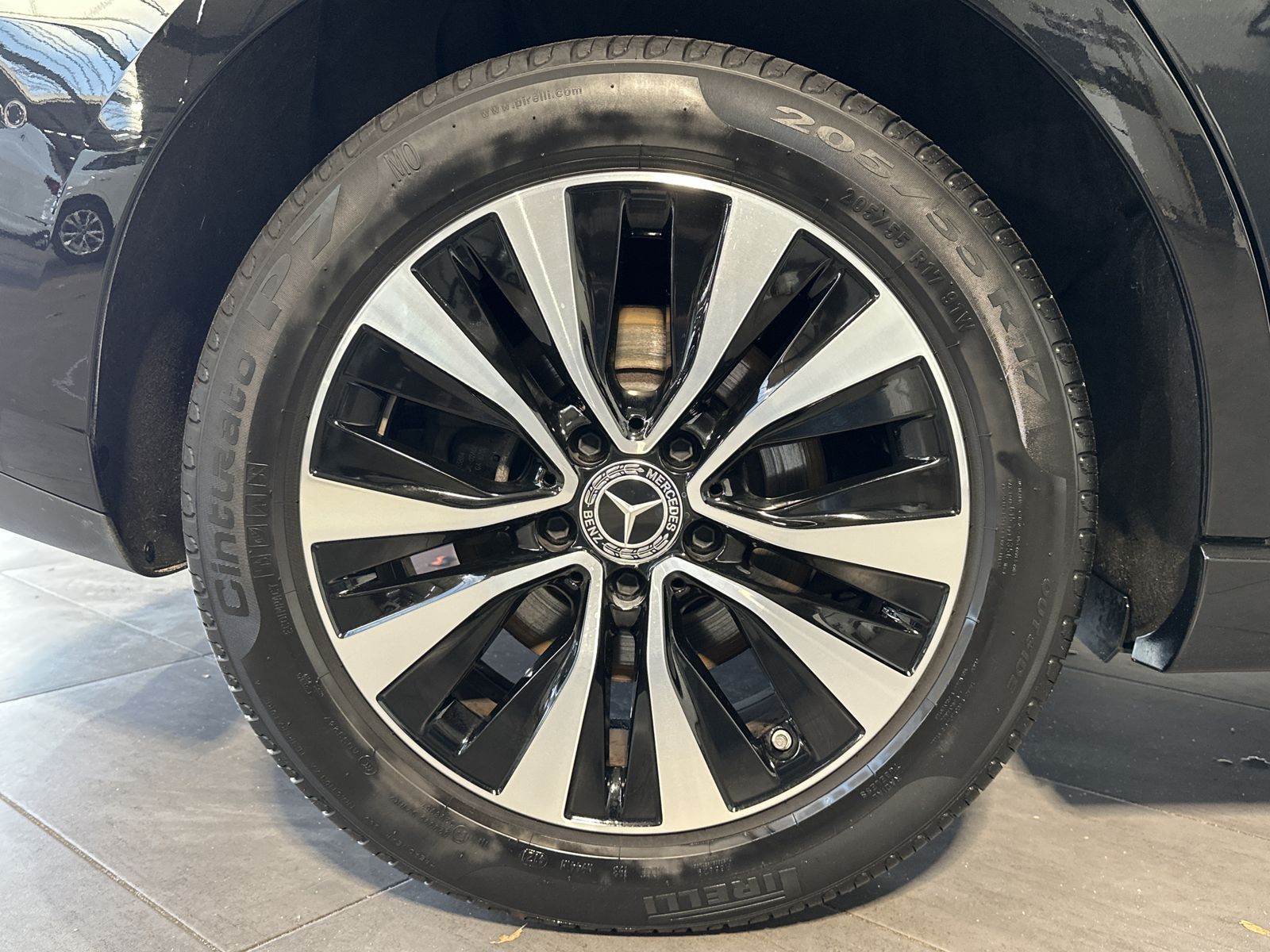 Fahrzeugabbildung Mercedes-Benz B 200 Progressiv NAV+LED+AHK+KAMERA+DIGDISPLAY