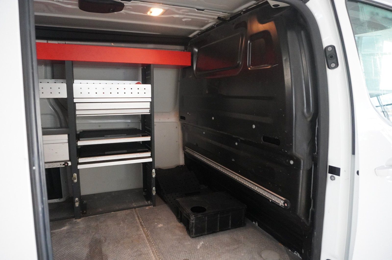 Fahrzeugabbildung Opel Vivaro Kasten M 1.5D EDIT WÜRTH NAVI/KAMERA/TEMP