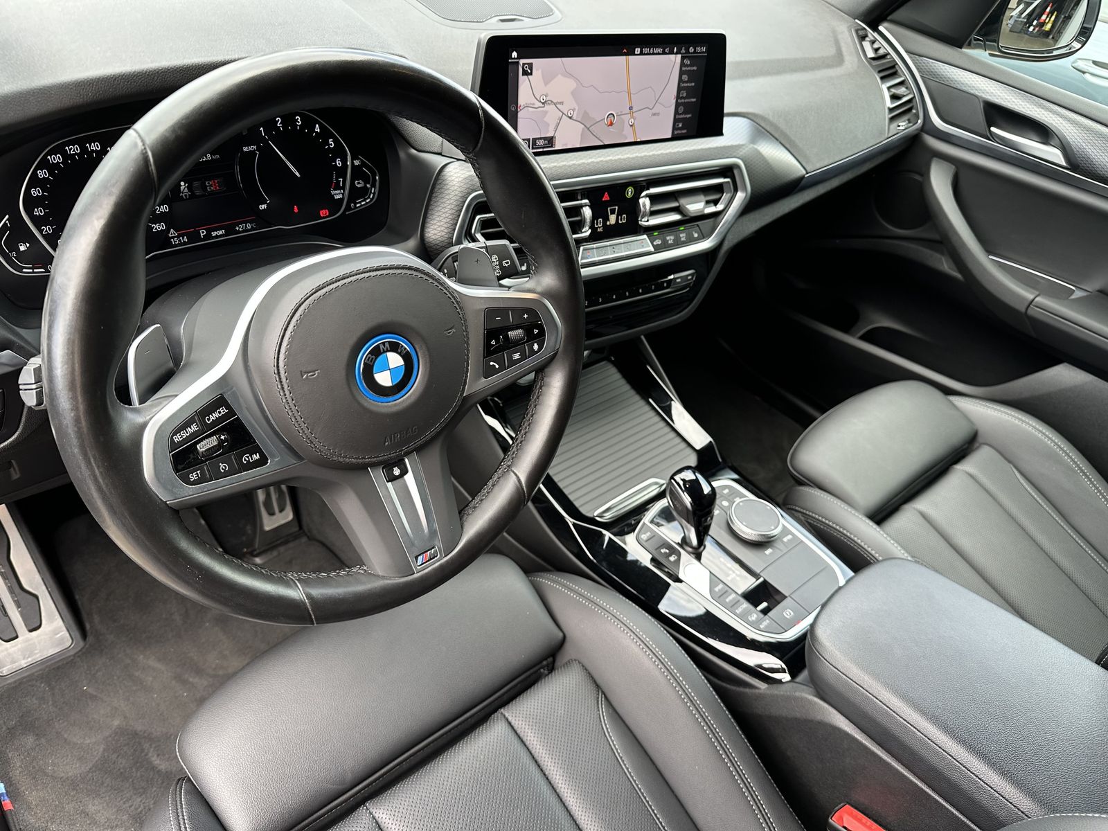 Fahrzeugabbildung BMW X3 xDrive30e M-Sport NAV+LED+AHK+KAMERA+19ZO+1HD