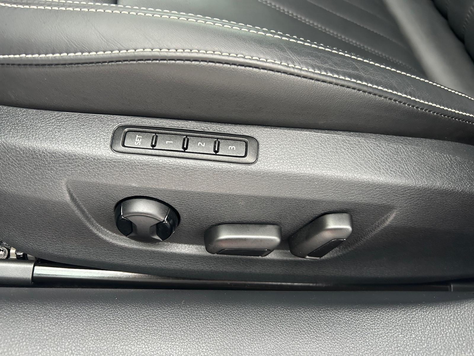 Skoda Superb Style Automatik dig.Cockpit*AHK*Leder*PDC, миниатюра 21