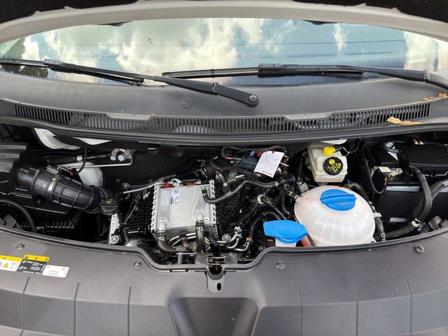 T6.1 Kombi 2.0 TDI L1H1 KLIMA SHZ KAMERA AHK