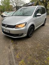 Volkswagen VW Touran CUP EDITION 1,4 TSI Benzin Autom... - Volkswagen Touran: Edition