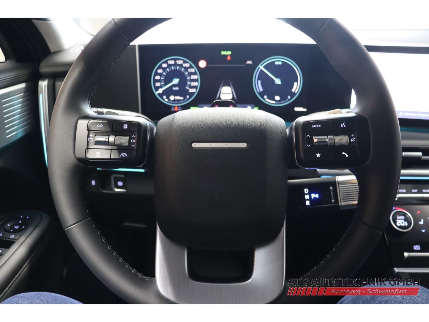 Fahrzeugabbildung Hyundai SANTA FE Signature 5-Sitzer 1.6l Hybrid 2WD Navi