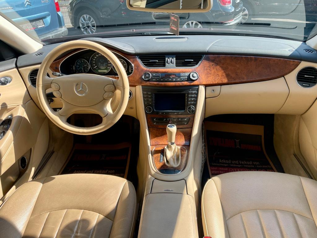 Mercedes-Benz CLS 320