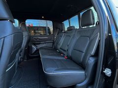 DODGE RAM 1500 Limited Night 3.0l HO  Hurricane