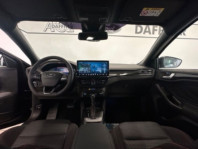 Fahrzeugabbildung Ford Focus ST-Line X B&O 18'' LED ACC Kamera Ergo NEU