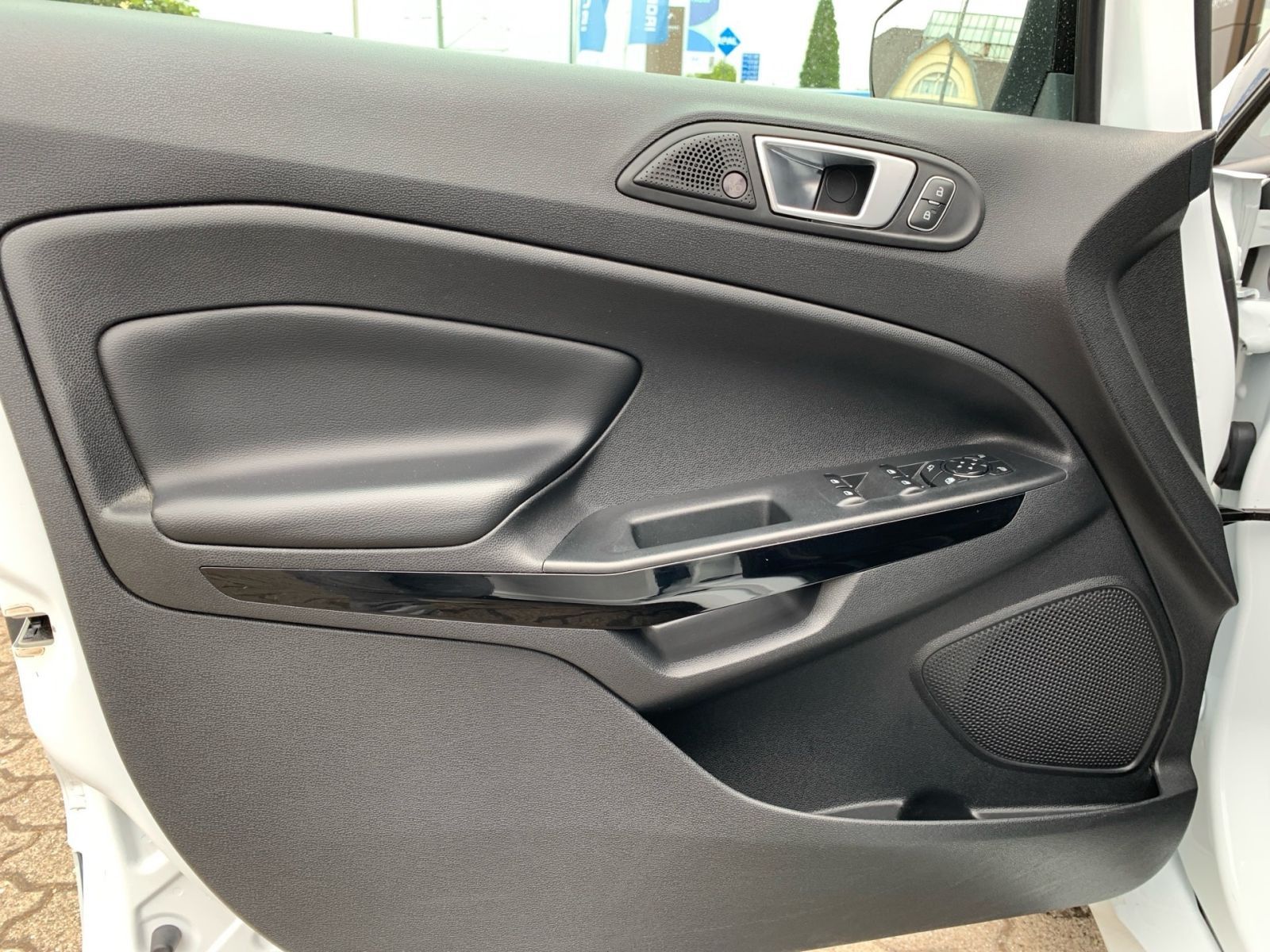 Fahrzeugabbildung Ford EcoSport 1.0 EcoBoost Automatik ST-Line Start/St