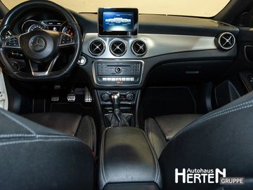 Mercedes CLA 200 Shooting Brake - 10