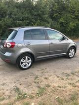 Volkswagen VW Golf 6 Plus Motor macht Geräusche - Volkswagen Golf: V Motor