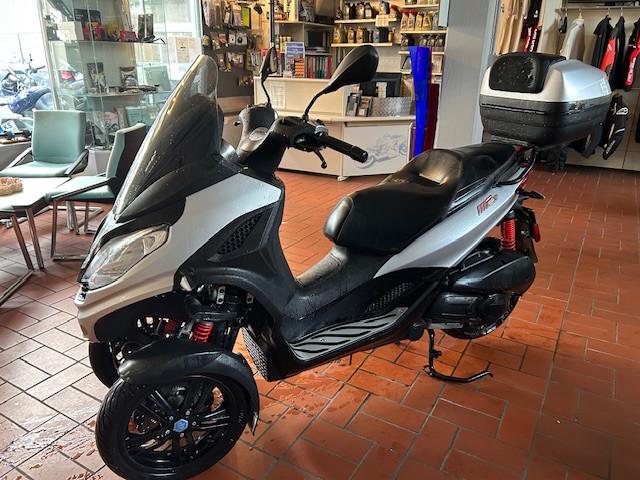 Piaggio MP3 300  HPE Sport nur 4034 km
