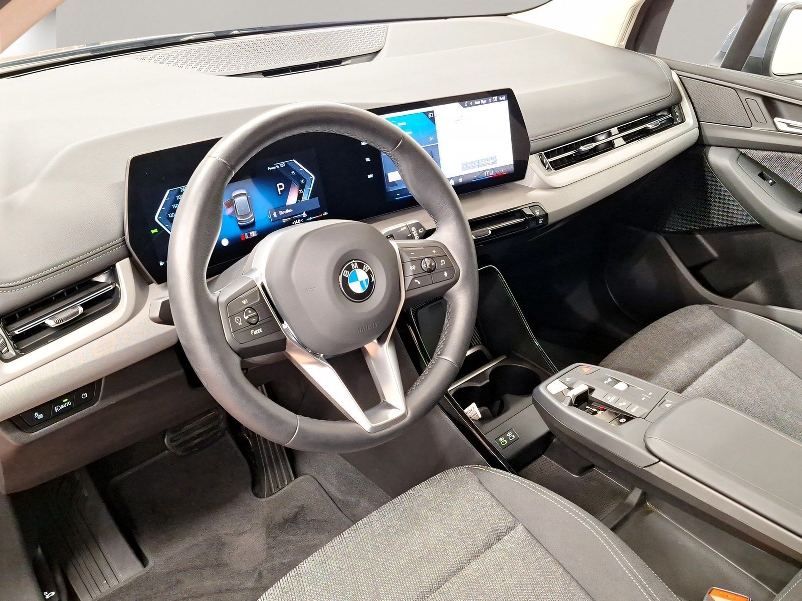 BMW 220 Active Tourer - Bild 4