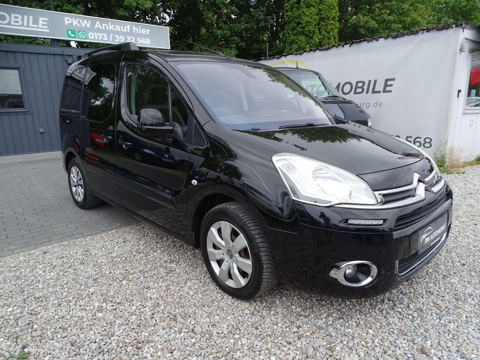 Citroën Berlingo Exclusive  **AHK / SCHECKHEFTGEPFLEGT**