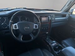 JEEP Commander 3.0 V6 CRD Limited S-Dach SHZ Leder
