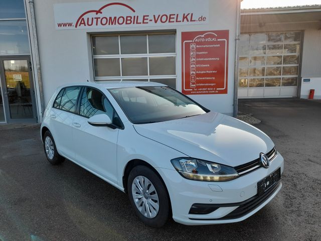 Volkswagen Golf 7 Lim. 1.6 TDI NAV/SHZG/PDC/TEMPOMAT/KLIMA