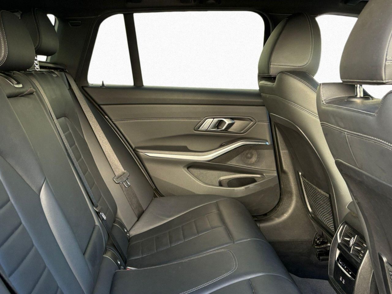 BMW 330 - Bild 11