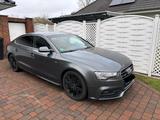 Audi A5 2.0 TDI Quattro DSG 7 Gang 1. Hand - Audi A5 mit Diesel-Antrieb: 2.7
