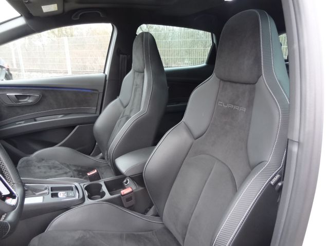 Fahrzeugabbildung Seat Leon Cupra 300/Schalensitze/Pano/60TKM/Garantie/