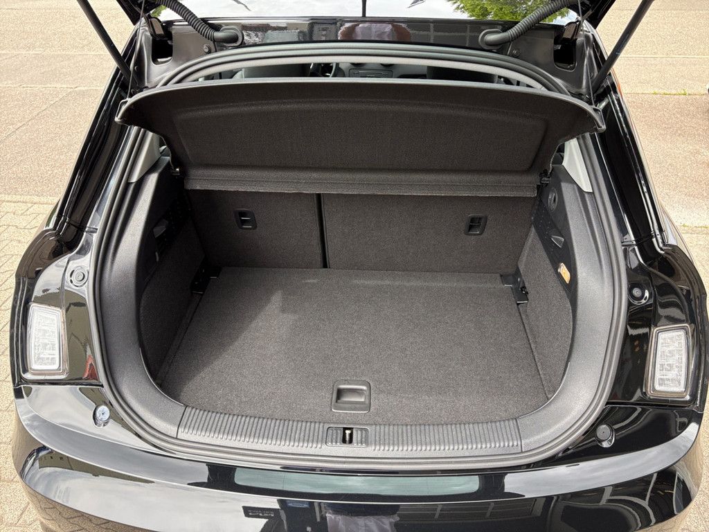 Fahrzeugabbildung Audi A1 Sportback 1.0 TFSI design