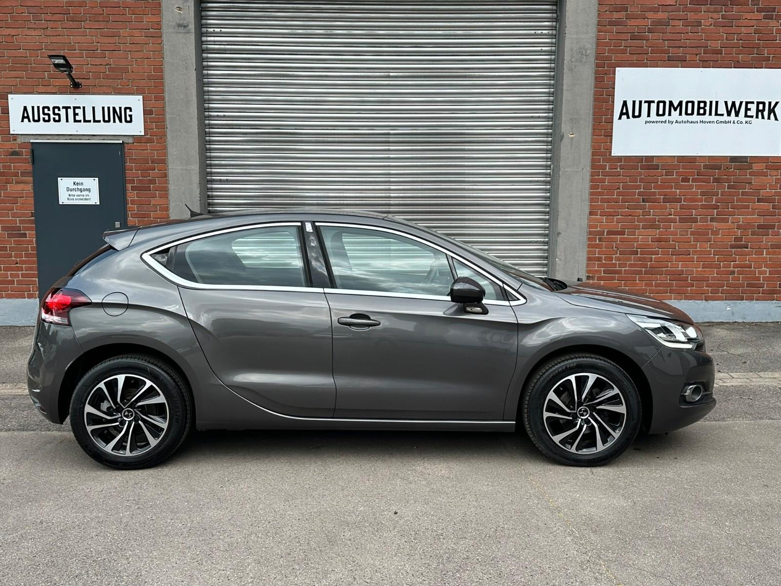 DS Automobiles DS4 *Navi*AHK*LED*17"Alu*1.Hand*TOP !*