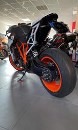 KTM Superduke 1290r - KTM NAKED BIKE