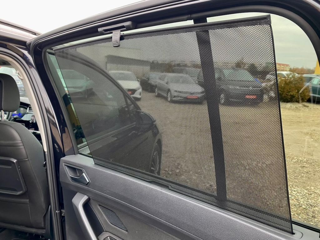 Fahrzeugabbildung Volkswagen Touran 1.5 TSI DSG 7-SITZER AAC AHK LED NAVI