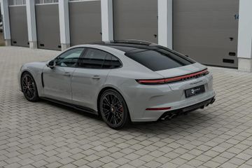 Porsche Panamera - 10
