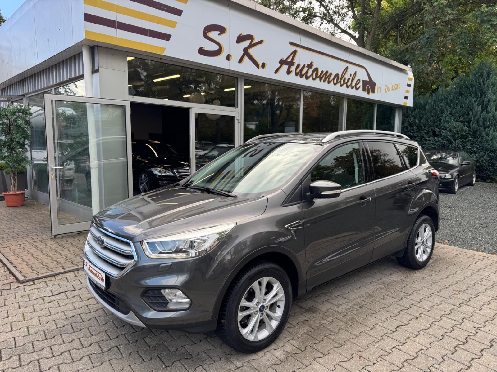 Ford Kuga 1,5 EcoBoost 4x2 110kW Titanium