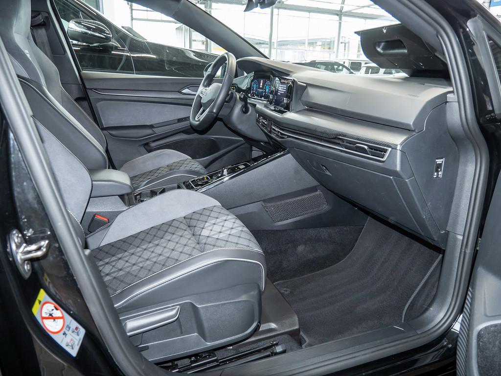 Volkswagen Golf VIII R-Line 1,5 l eTSI DSG LED KAMERA SHZ, миниатюра 3