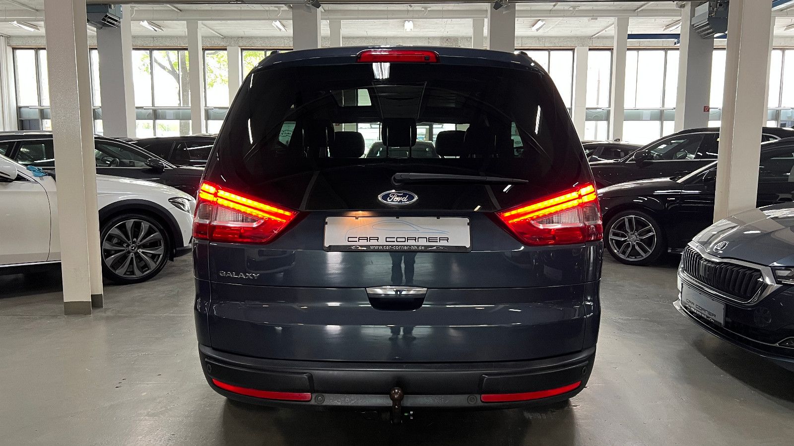 Fahrzeugabbildung Ford Galaxy 7-SITZER AUT. TITANIUM SPORT PANO MEMORY