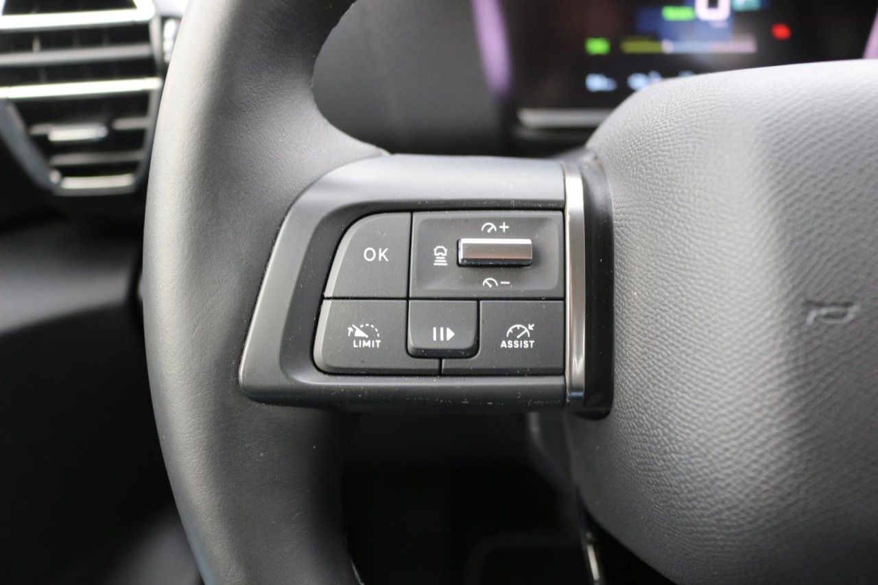 Fahrzeugabbildung Citroën C4 -e FEELPACK 136