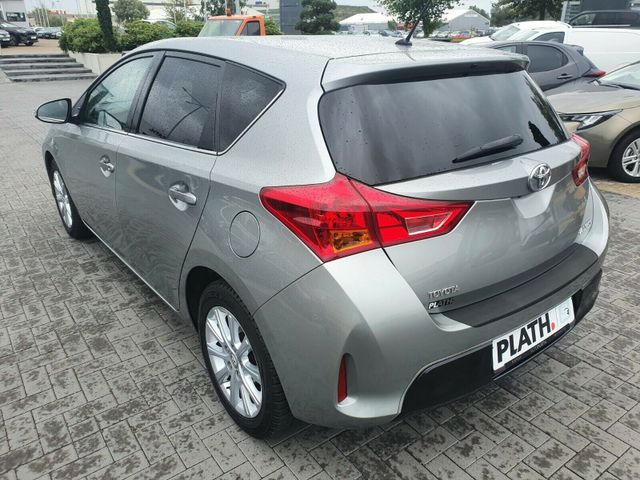 Toyota Auris Automatik Silber Edition
