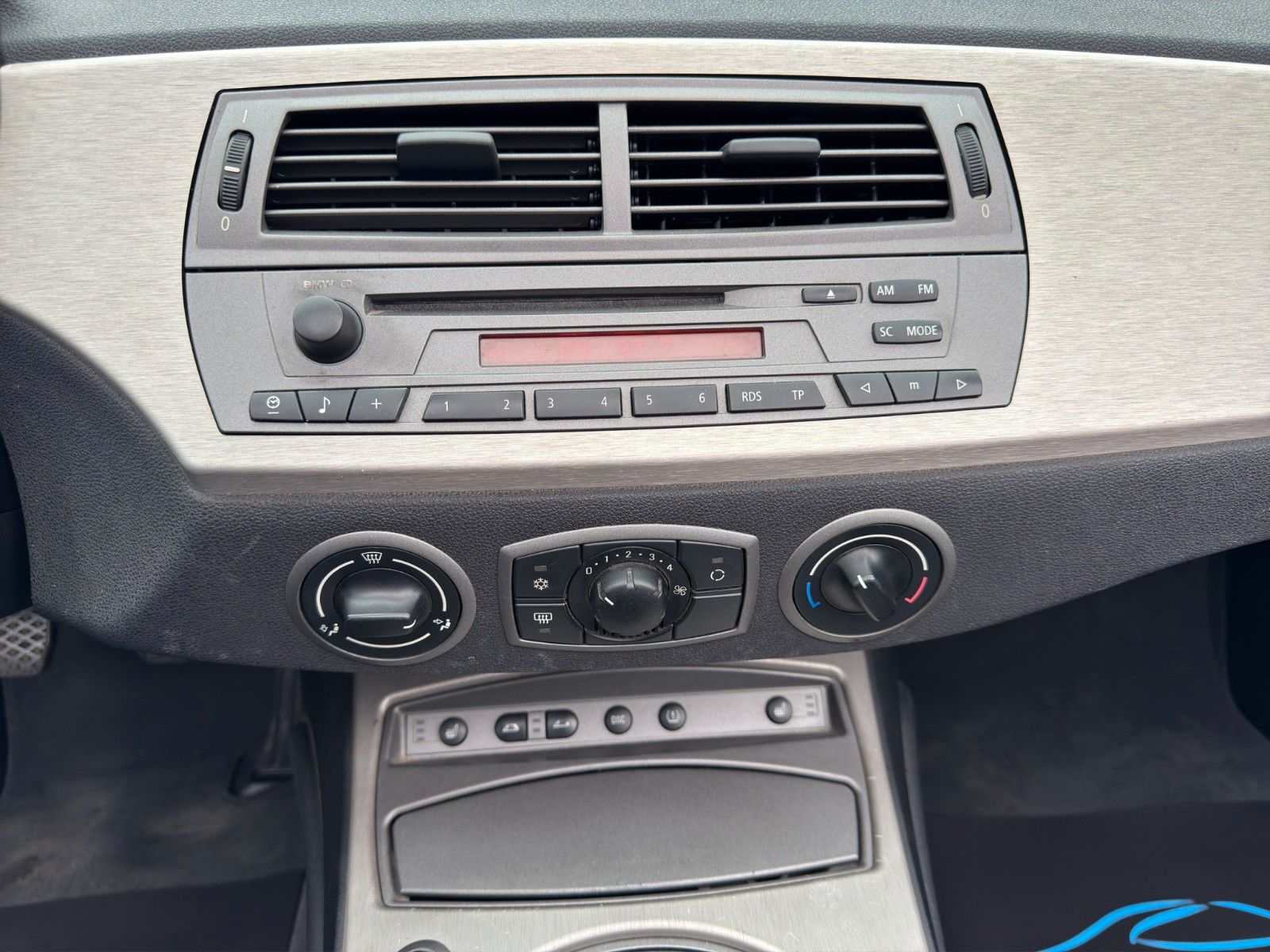 Fahrzeugabbildung BMW Z4 ROADSTER 2.5i LEDER KLIMA SITZH MEMORY 1.HD