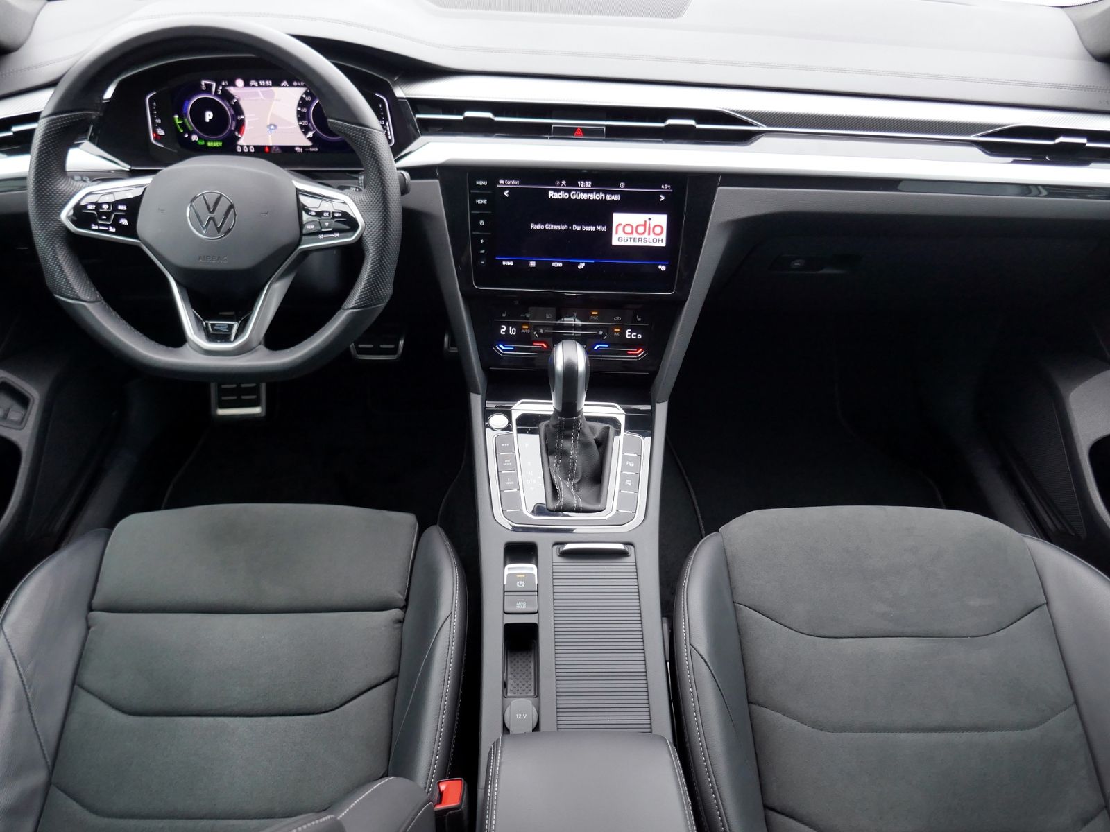 Fahrzeugabbildung Volkswagen Arteon SB R-Line 1.4 eHybrid DSG | LED AHK RFK