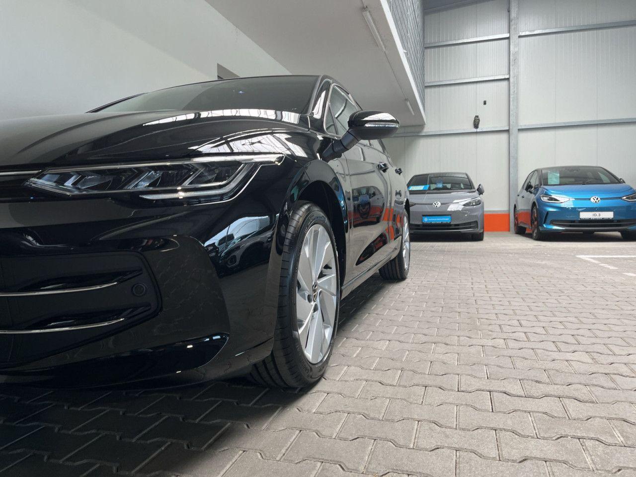 Volkswagen Golf GOAL 1.5 eTSI DSG AHK LED NAVI ACC, миниатюра 4