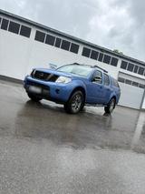 Nissan Nissa Navara d 40 V6 - Nissan mit Diesel-Antrieb: D40