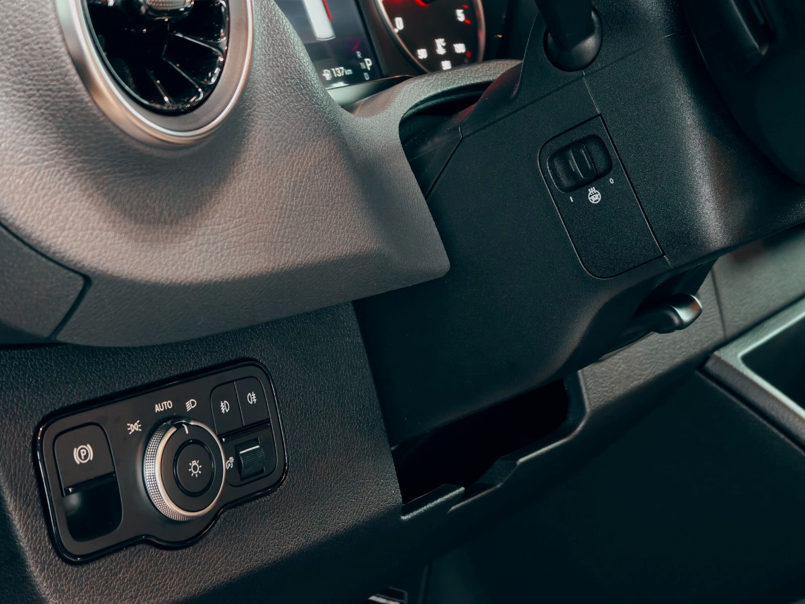 Fahrzeugabbildung HYMER / ERIBA / HYMERCAR B-KLASSE MC T 680 PREMIUM 2026 SOFORT LIEFERBAR