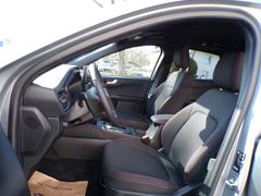 Fahrzeugabbildung Ford Kuga ST Line FHEV Automatik Winterpaket  / FGS 5
