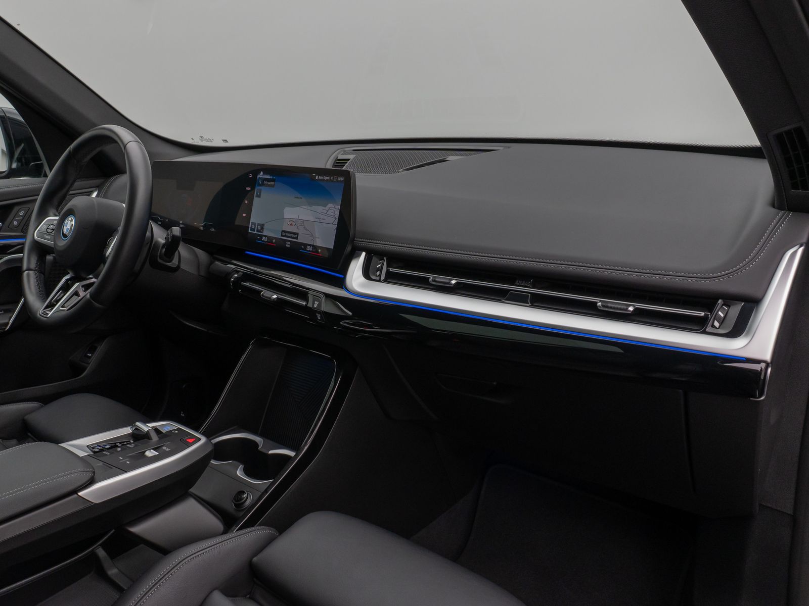 Fahrzeugabbildung BMW iX1 xD30 M Sport Kamera Panorama AHK DrivAsssist