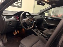 SKODA Octavia Combi RS VOLLDIGI LED KLIMAAUTO ISO DSG