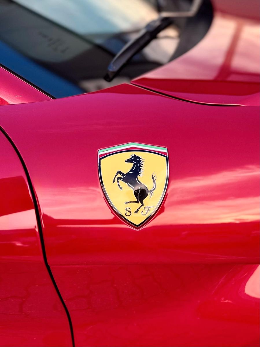 Fahrzeugabbildung Ferrari F12 Berlinetta*Carbon*Lift*Sonderfarbe*Garantie*