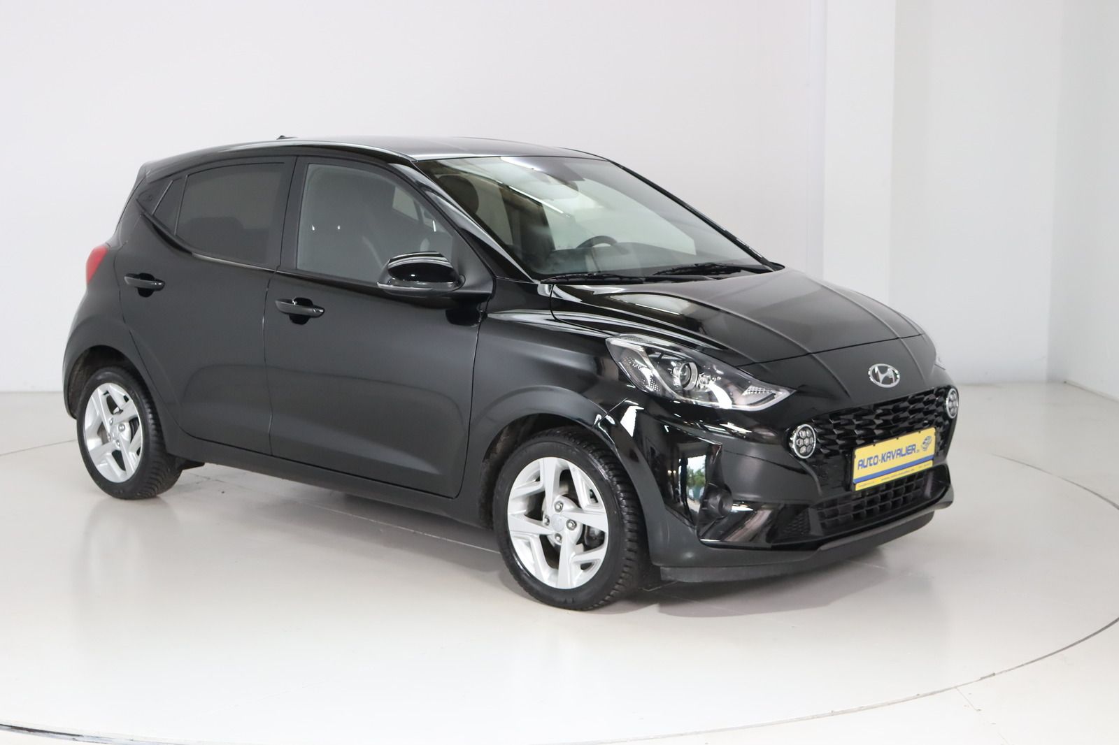 Fahrzeugabbildung Hyundai i10 * DAB * Navi * Lenkradhzg. * Rückfahrk.